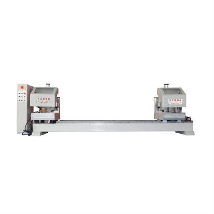 Aliuminio klojinių dviejų galvučių frezavimo staklės